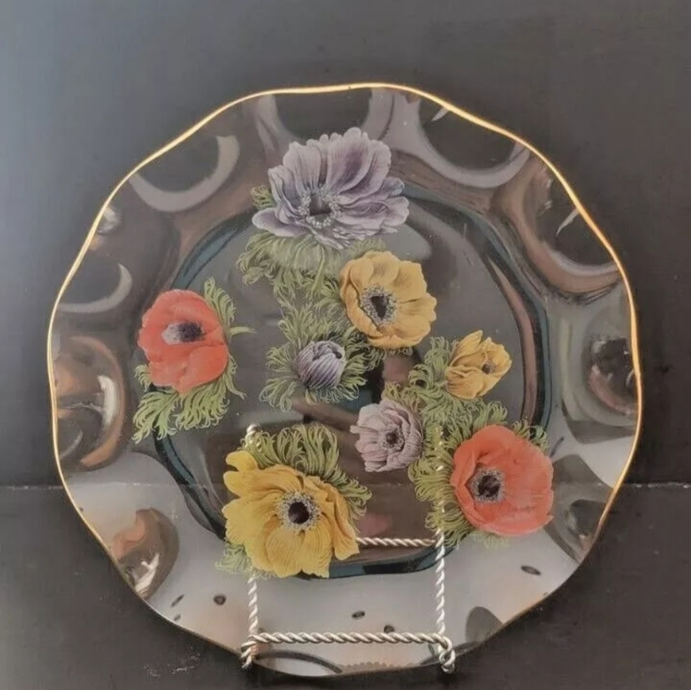 Pilkington- Chance Michael Harris Anemone Glass Plate Flowers Vintage 1960s